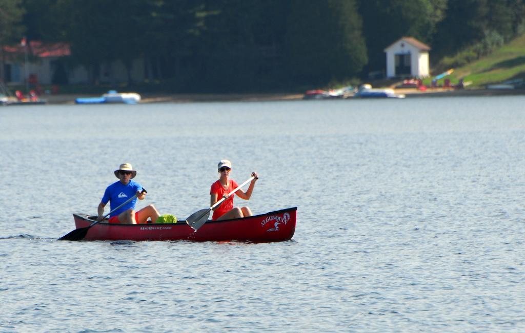 The Pines Cottage Resort Oxtongue Lake Екстериор снимка